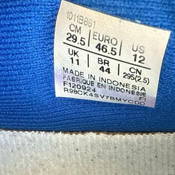 ASICS GT- 2000 13 Blue/White Men Running Sneakers- SZ 12 main image 5